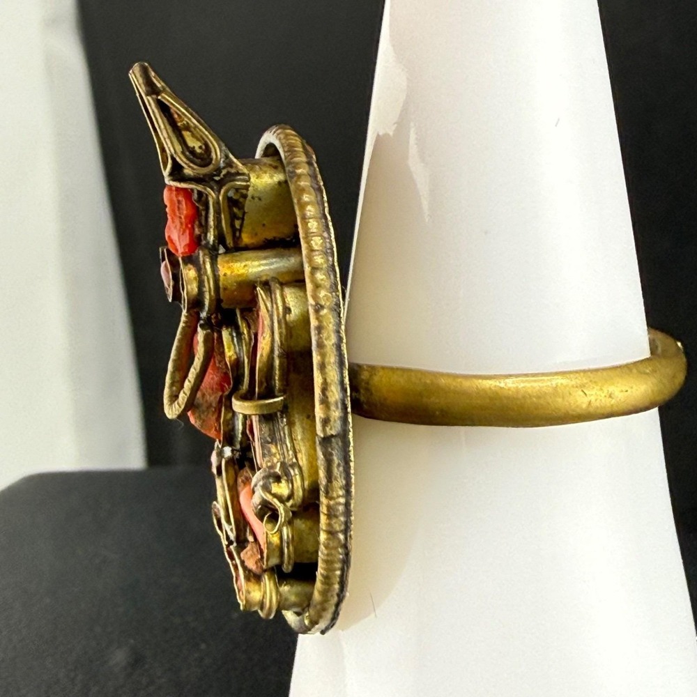 Vintage Coral Ring Brass Tibetan Buddha Ethnic Size 8 - Picture 6 of 15